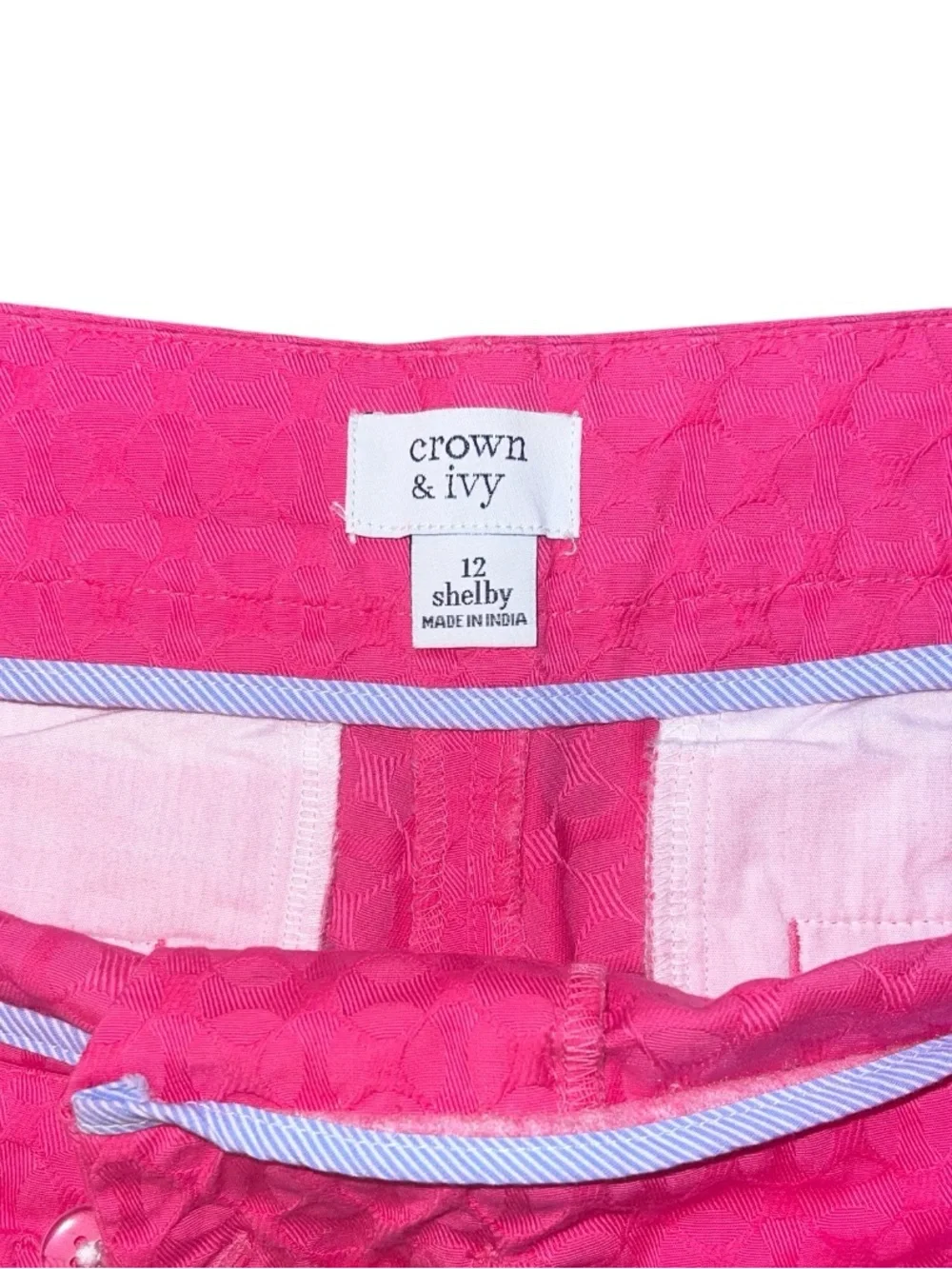 (4) Pair Crown & Ivy Shorts - Picture 6 of 6